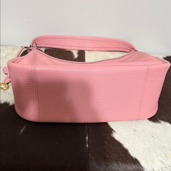 Coach - Picture 6 of 6